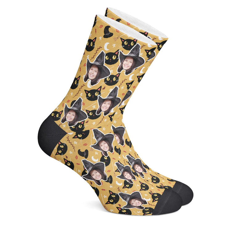 twodogs.ch-Personalisierte "Witch Kitty" Socken